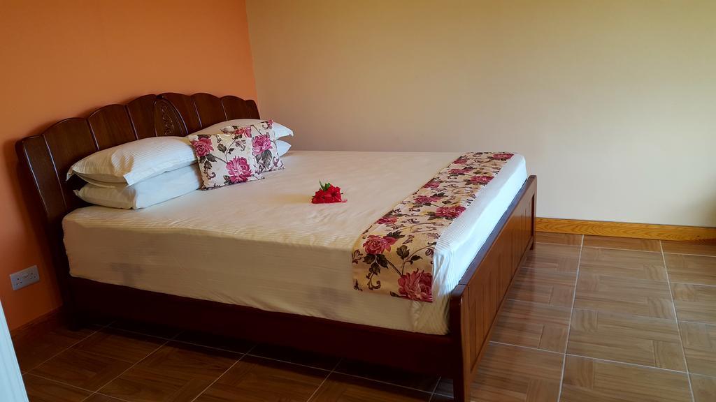 Hibiscus House Seychelles Self Catering Apartment Victoria Bagian luar foto