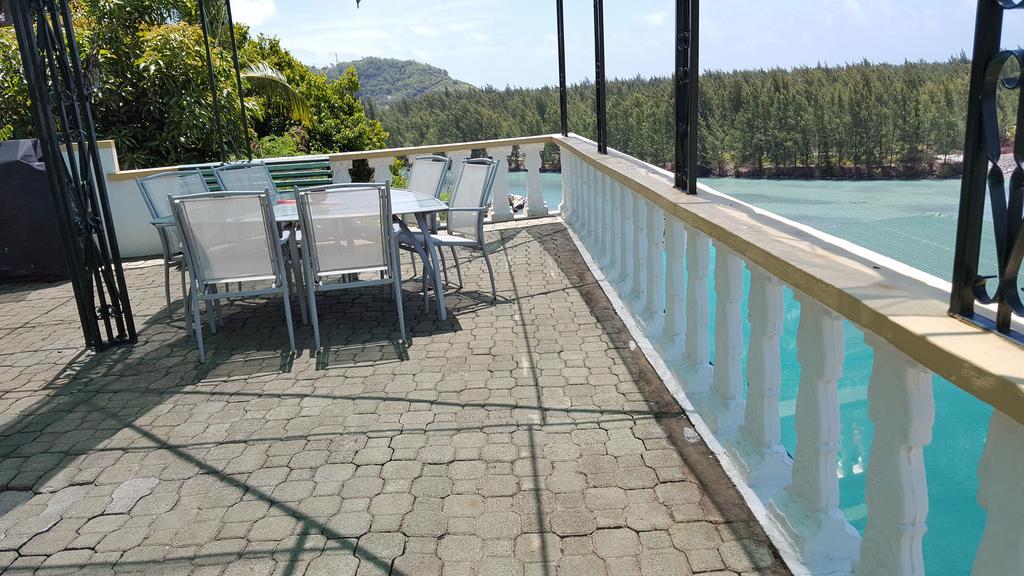 Hibiscus House Seychelles Self Catering Apartment Victoria Bagian luar foto