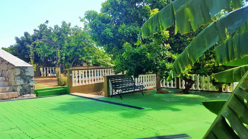 Hibiscus House Seychelles Self Catering Apartment Victoria Bagian luar foto