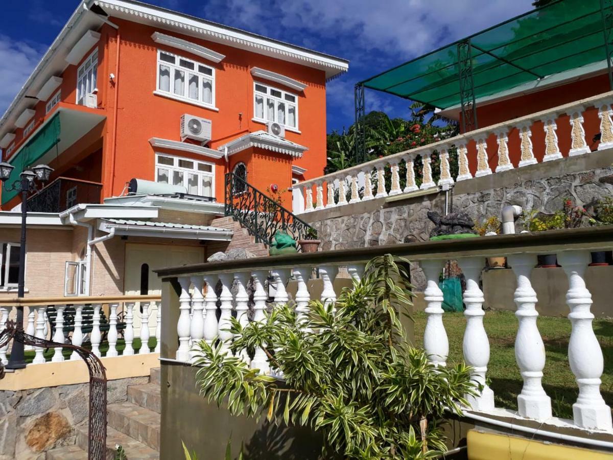 Hibiscus House Seychelles Self Catering Apartment Victoria Bagian luar foto