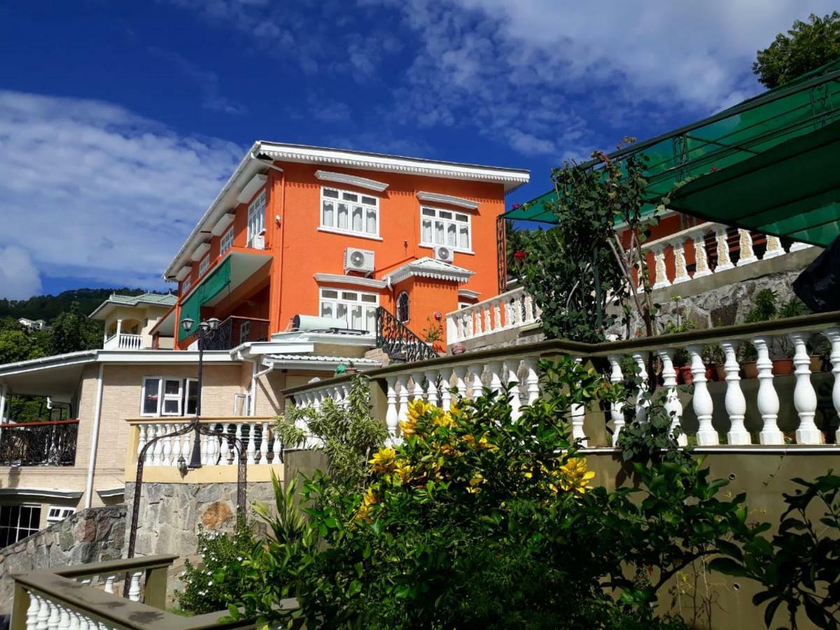 Hibiscus House Seychelles Self Catering Apartment Victoria Bagian luar foto