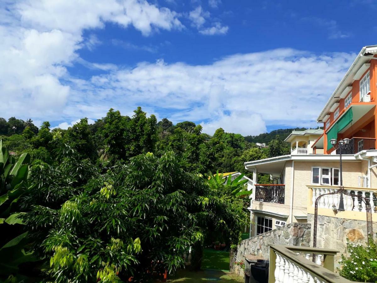 Hibiscus House Seychelles Self Catering Apartment Victoria Bagian luar foto